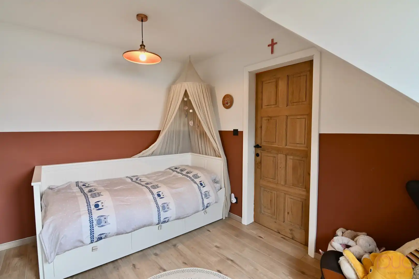 Gerenoveerd halfopen bebouwing op een prachtig perceel van 1h39a60ca inclusief weilanden foto 21