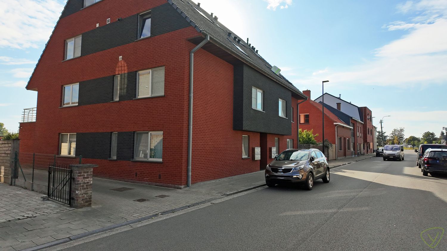 Zonnig appartement met garage in de dorpskern van Sint-Laureins foto 18