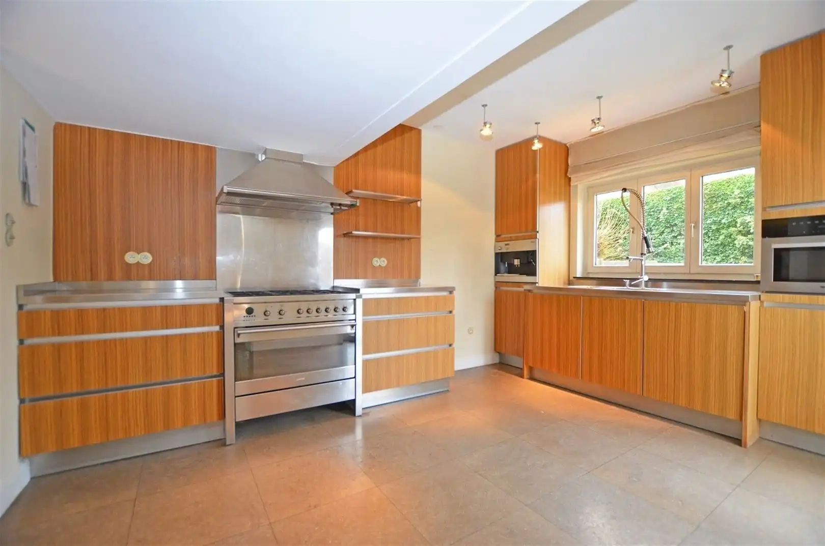 Charmante gezinswoning in de Willemswijk foto 5