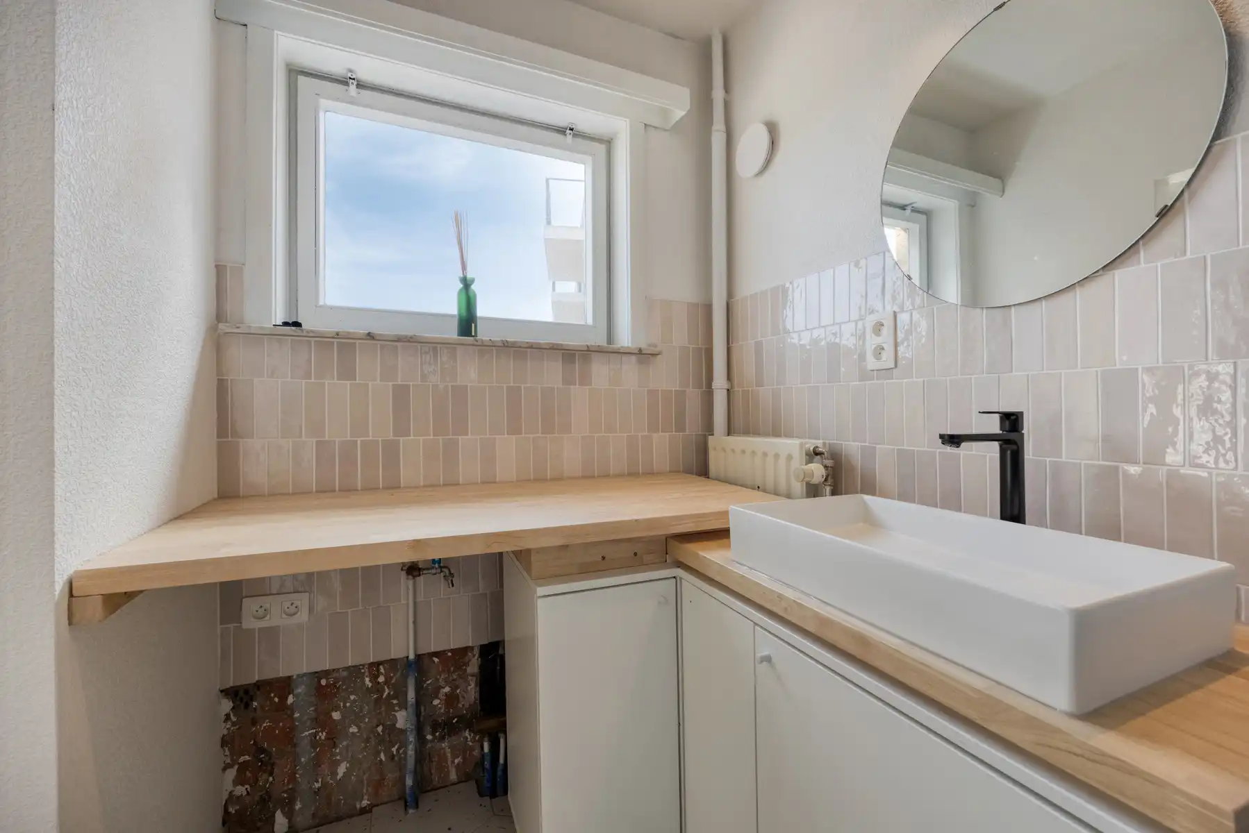 Instapklaar appartement met 1 slaapkamer en terras! foto 18