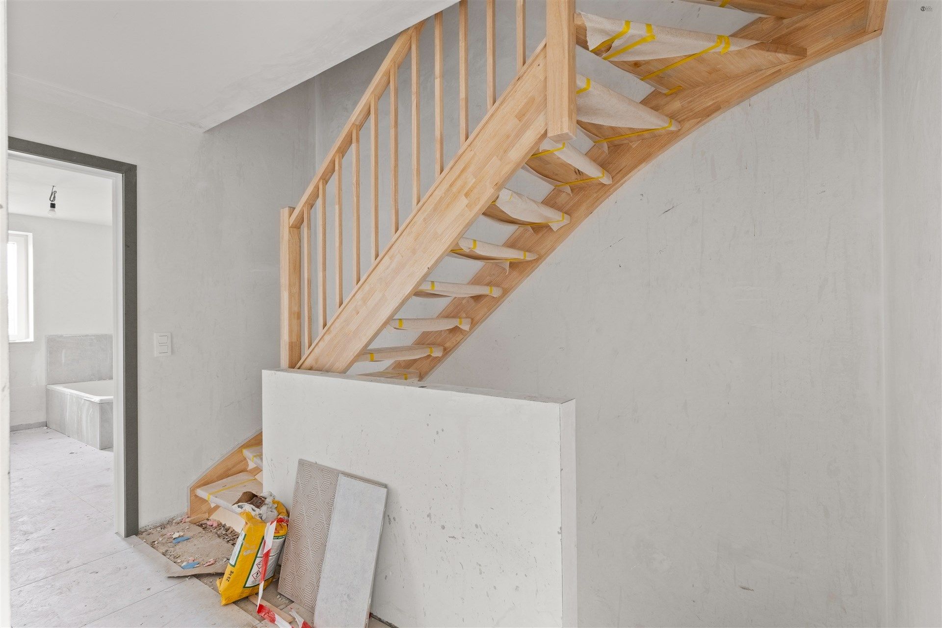 Kwalitatieve rijwoning te Vrasene foto 17