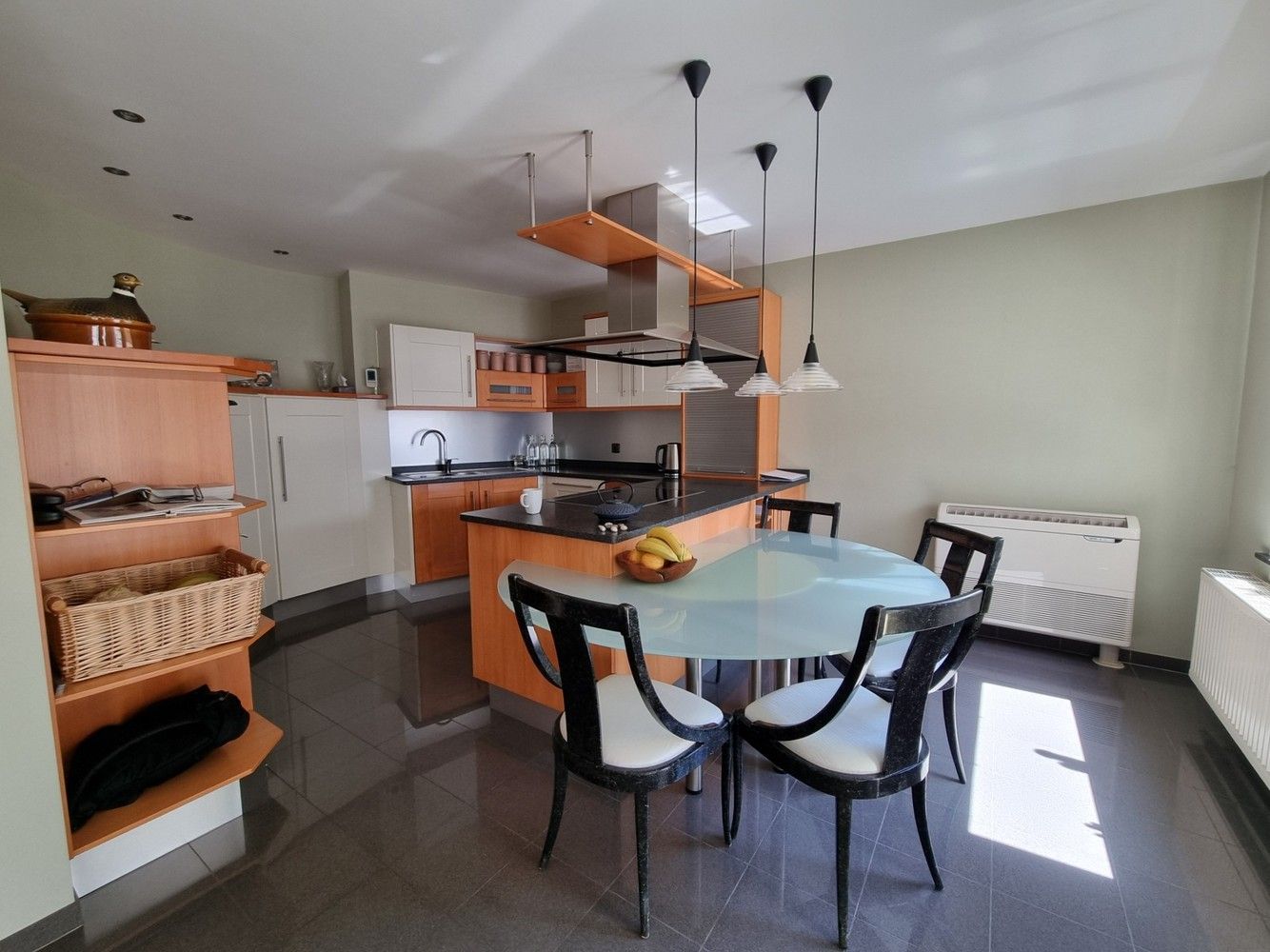Uitstekend gelegen appartement met 3 slpks in het centrum van Zonhoven foto 5