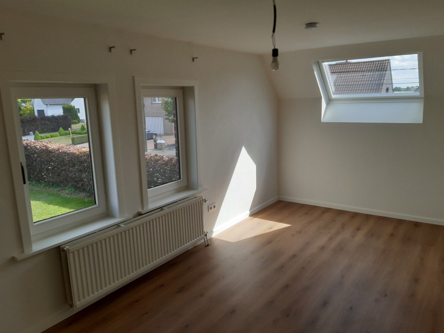 Landelijke, energiezuinige woning met tuin en garage foto 20
