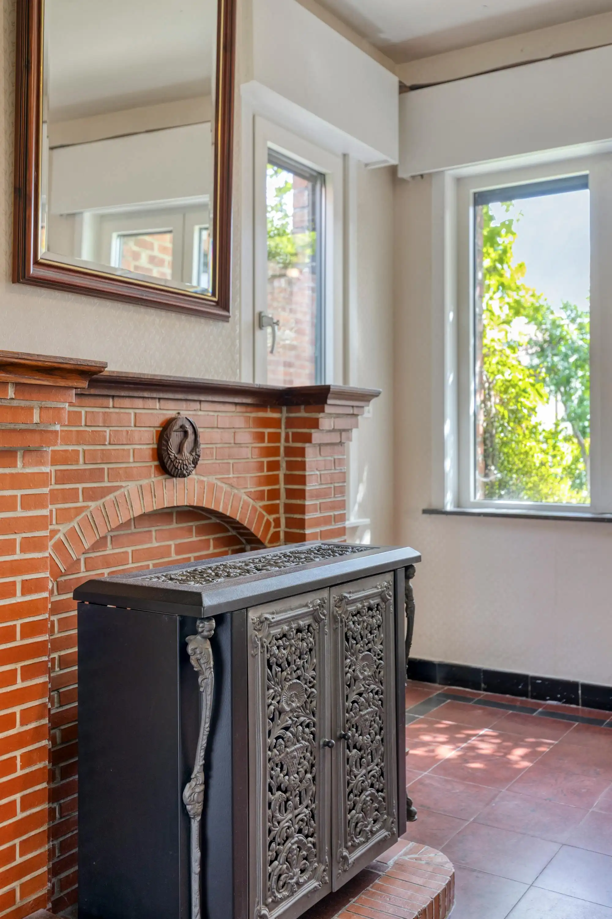 Halfopen huis met 3 slaapkamers, carport + tuin te Sint-Kruis foto 7