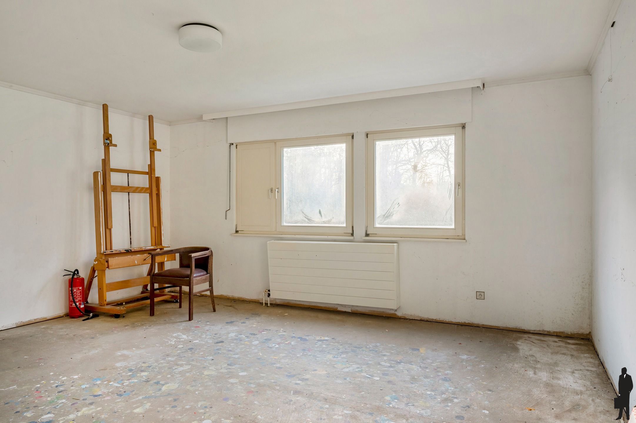 Een volledig te renoveren gelijkvloerse villa (heden kantoor) op ca. 2.438 m² foto 14