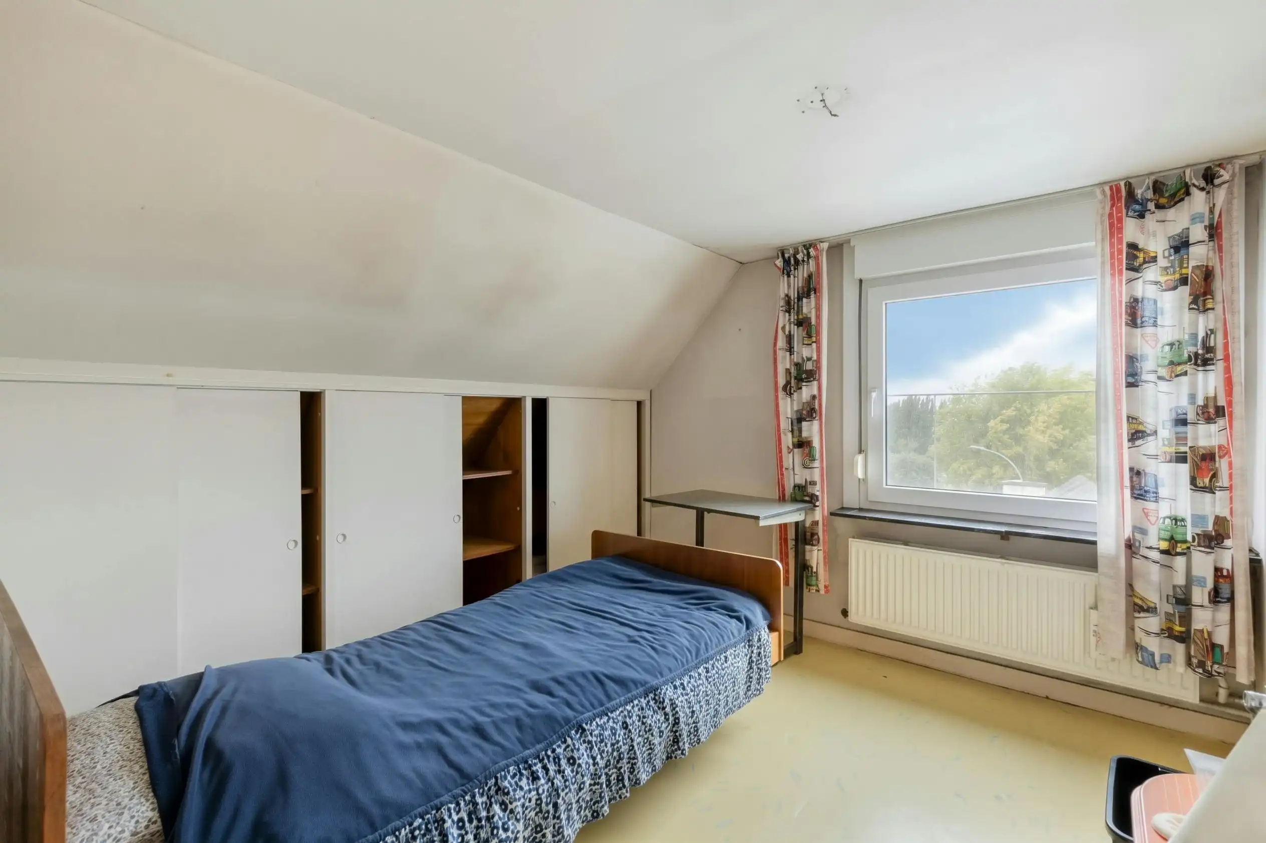Ruime woning  (9 slaapkamers) op een perceel van 1.608 m². foto 14