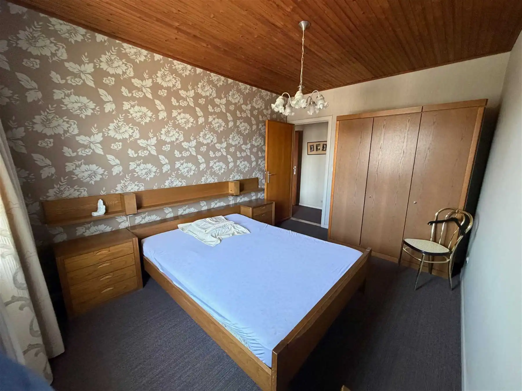 Bel-etage met 3 slk, ruime leefruimte en grote tuin. foto 16