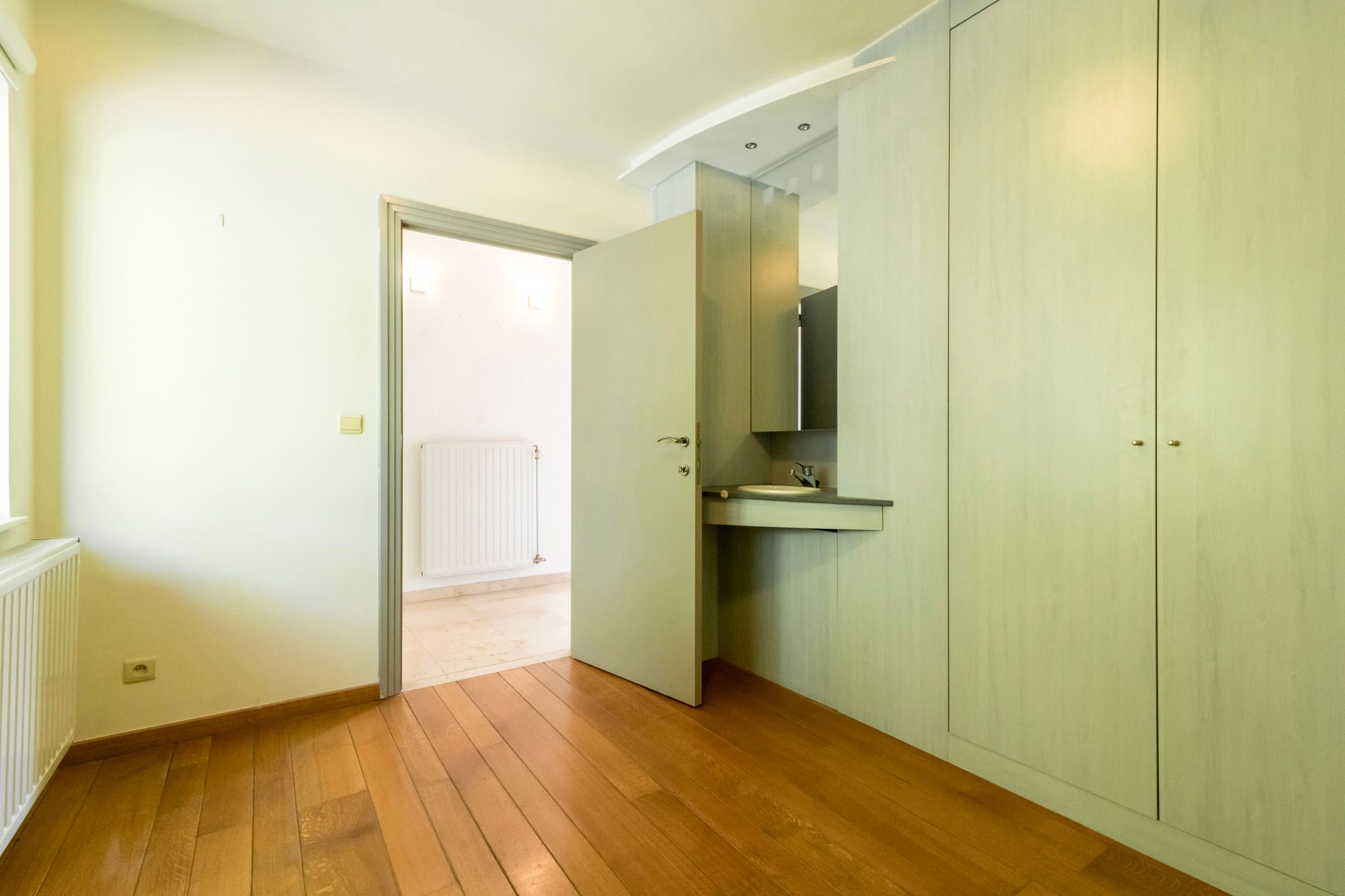Kantoor- of praktijkruimte met woning op toplocatie foto 16