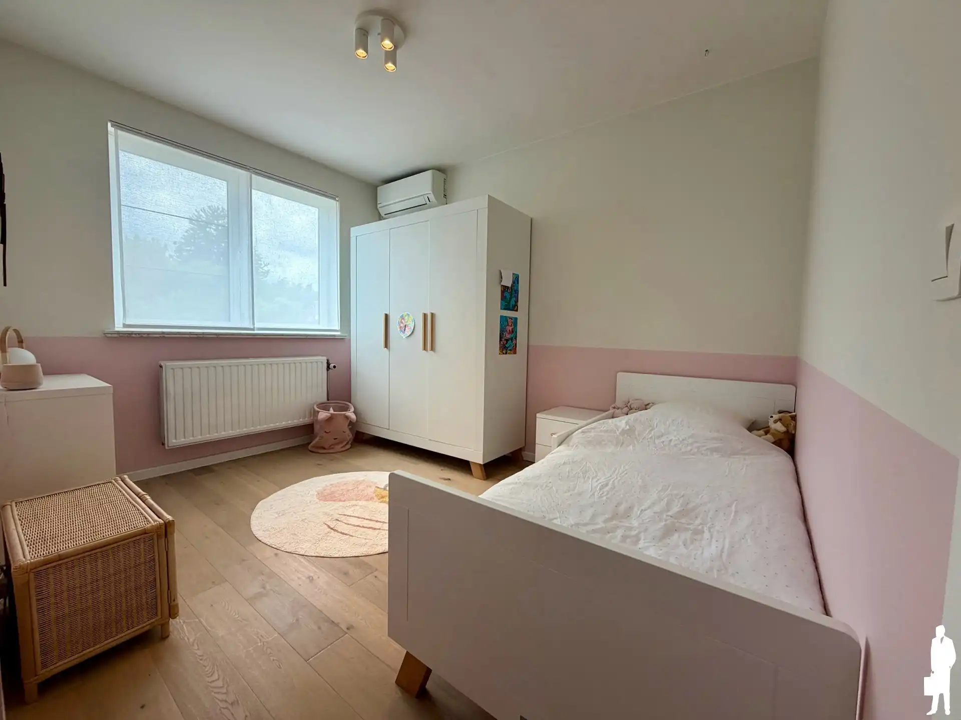Unieke gezinswoning met veel mogelijkheden, garage en tuin foto 21
