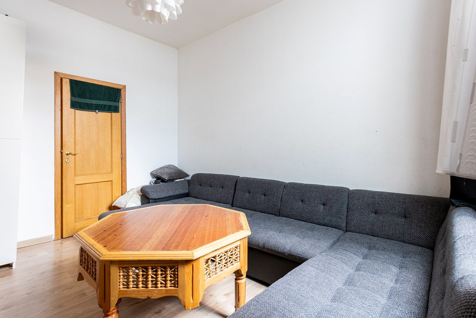Eengezinswoning met 4 a 5 slaapkamers en koer! foto 8