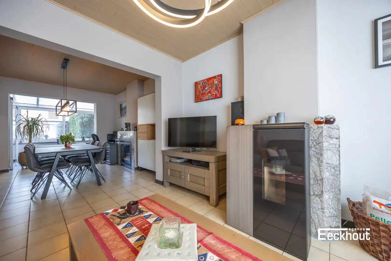 Instapklare woning met zonnige tuin op zeer gunstige ligging! foto 5