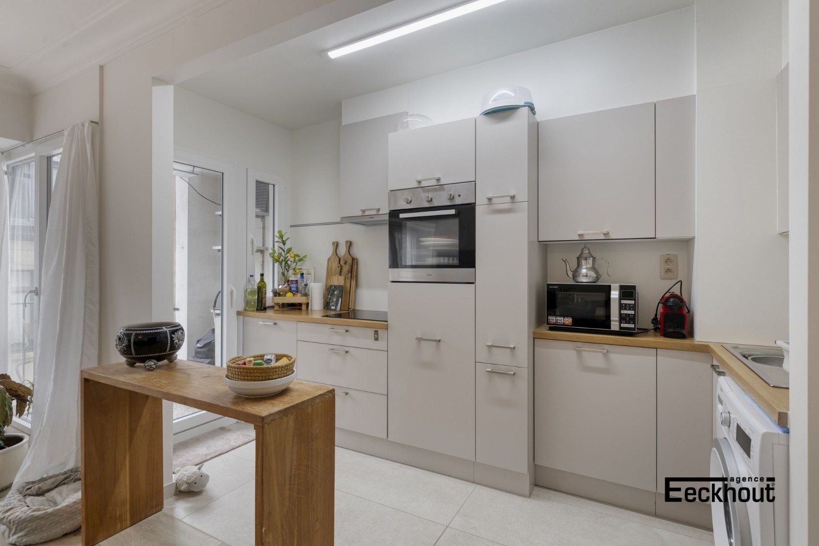 Mooi gerenoveerd appartement met terrasje in het centrum van Oostende! foto 4