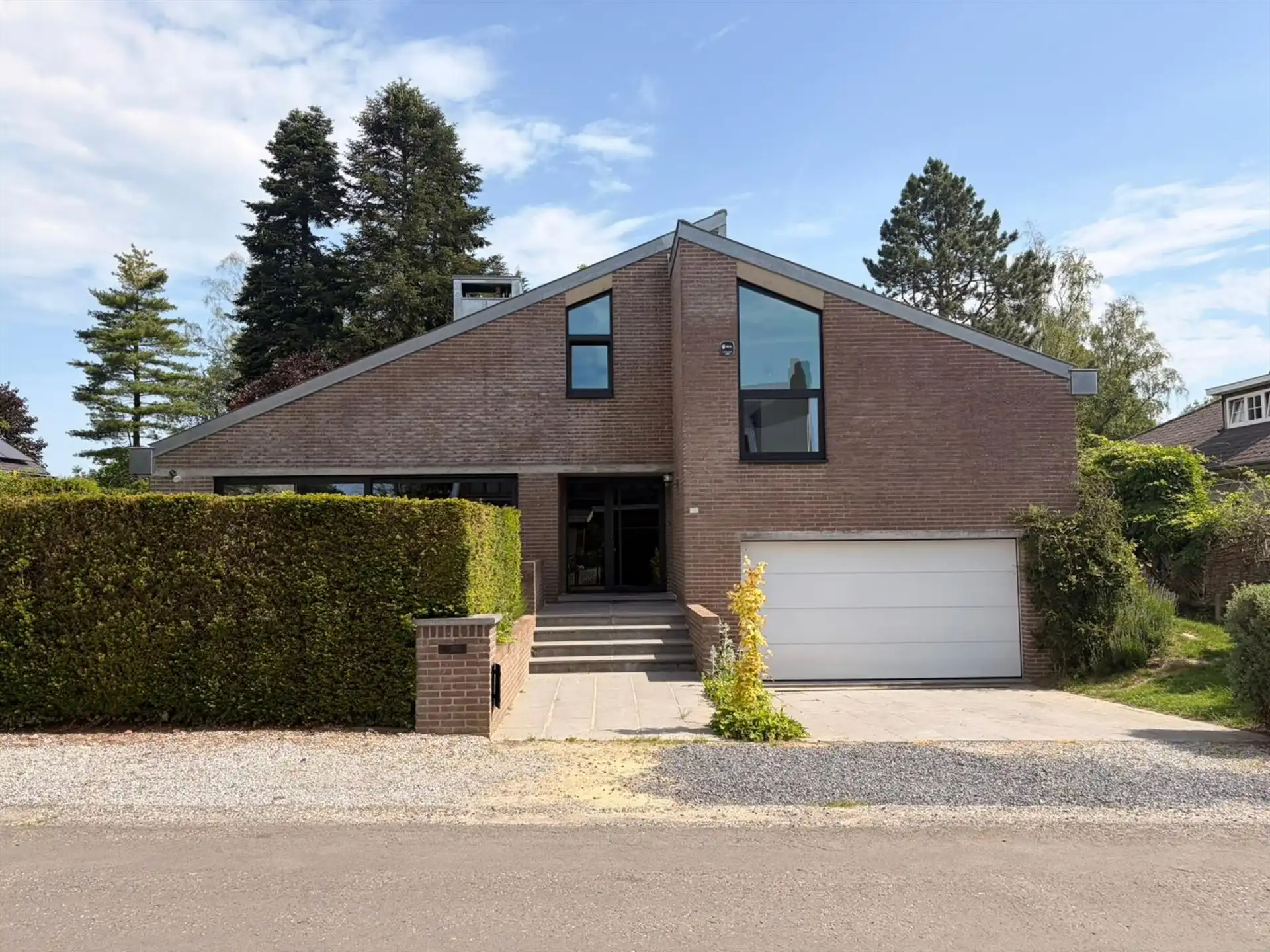 Charmante villa op goede locatie foto 2