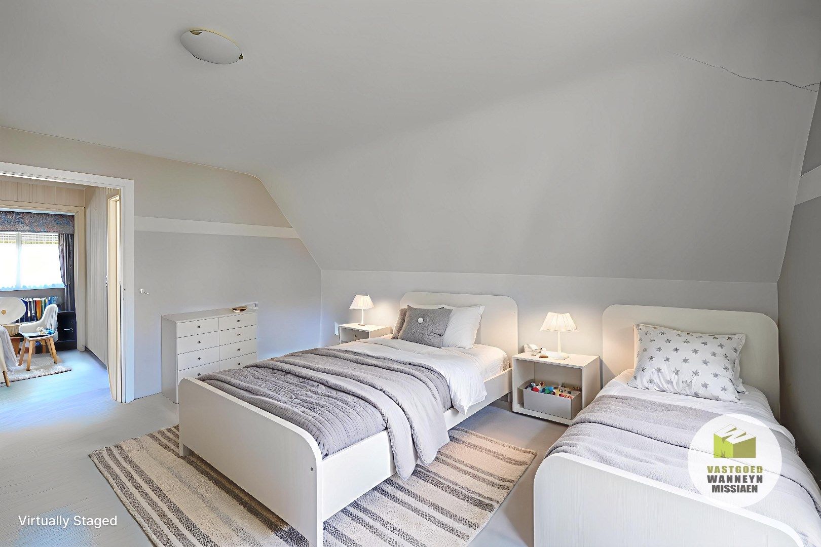 Statige villa met 3 slaapkamers en praktijkruimte met opslagplaats/atelier van 114 m2  foto 22