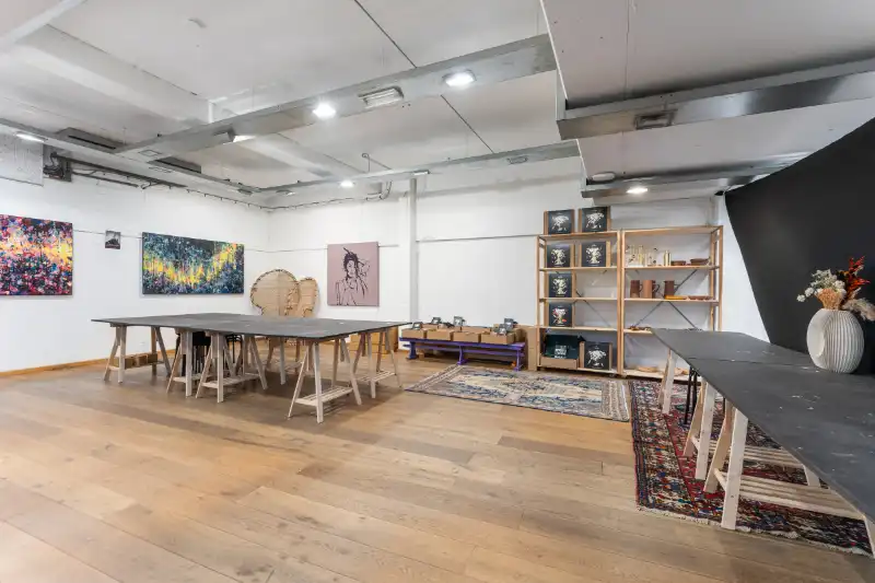 Ruime handelsruimte te huur nabij Grote Markt foto 6