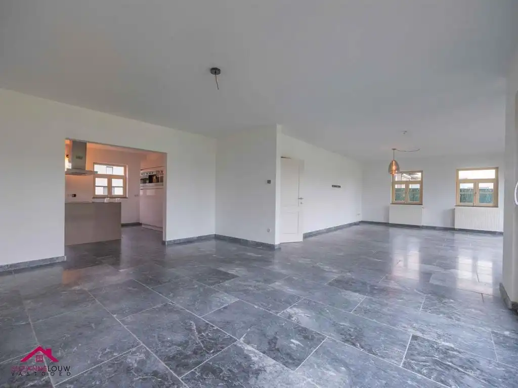 Landelijke vrijstaande woning met tuin foto 15