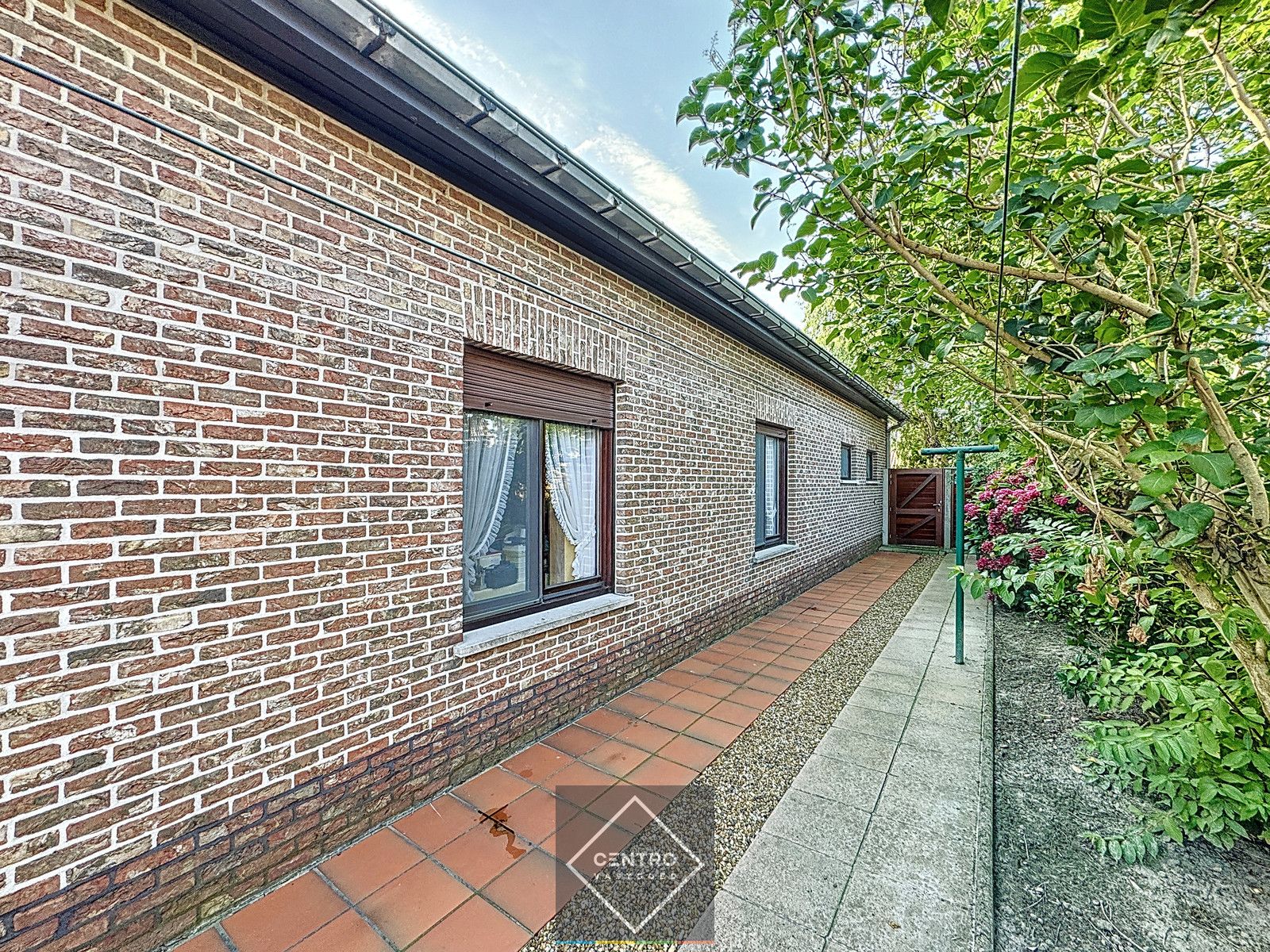 Rustig gelegen villa te Brugge met 6 slpks én garage op 800m2! foto 18