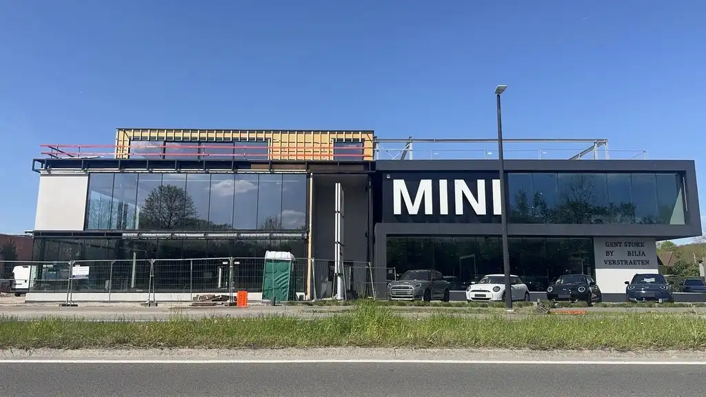 Nieuwbouw showroom met magazijn te huur langs N43 in Sint-Denijs-Westrem foto 13