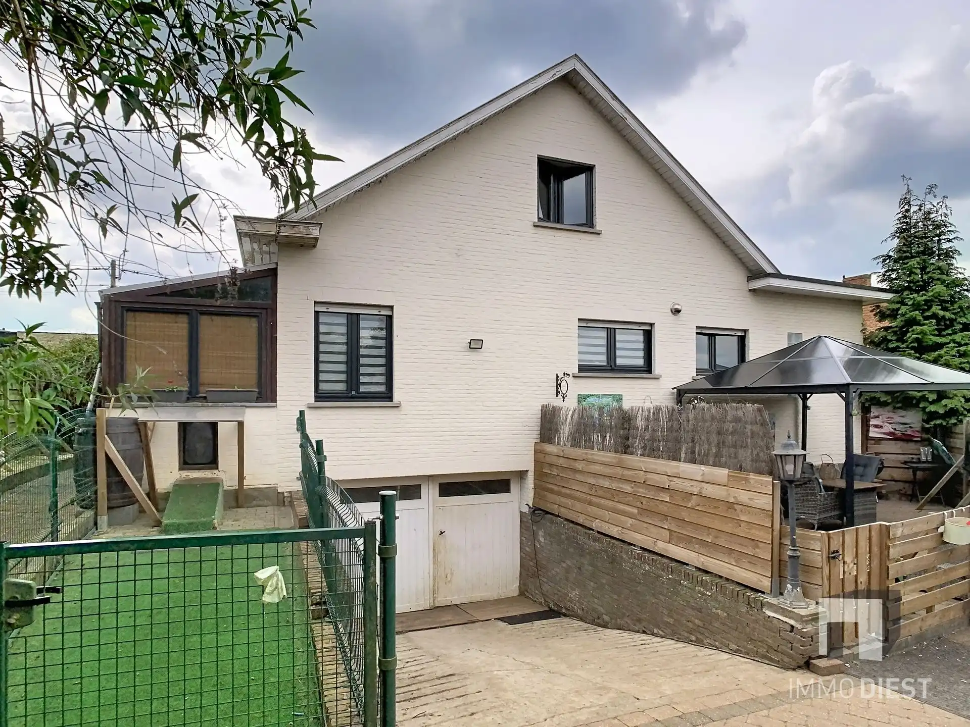 Charmante, op te frissen woning met ruime tuin nabij het centrum van Herselt. foto 32