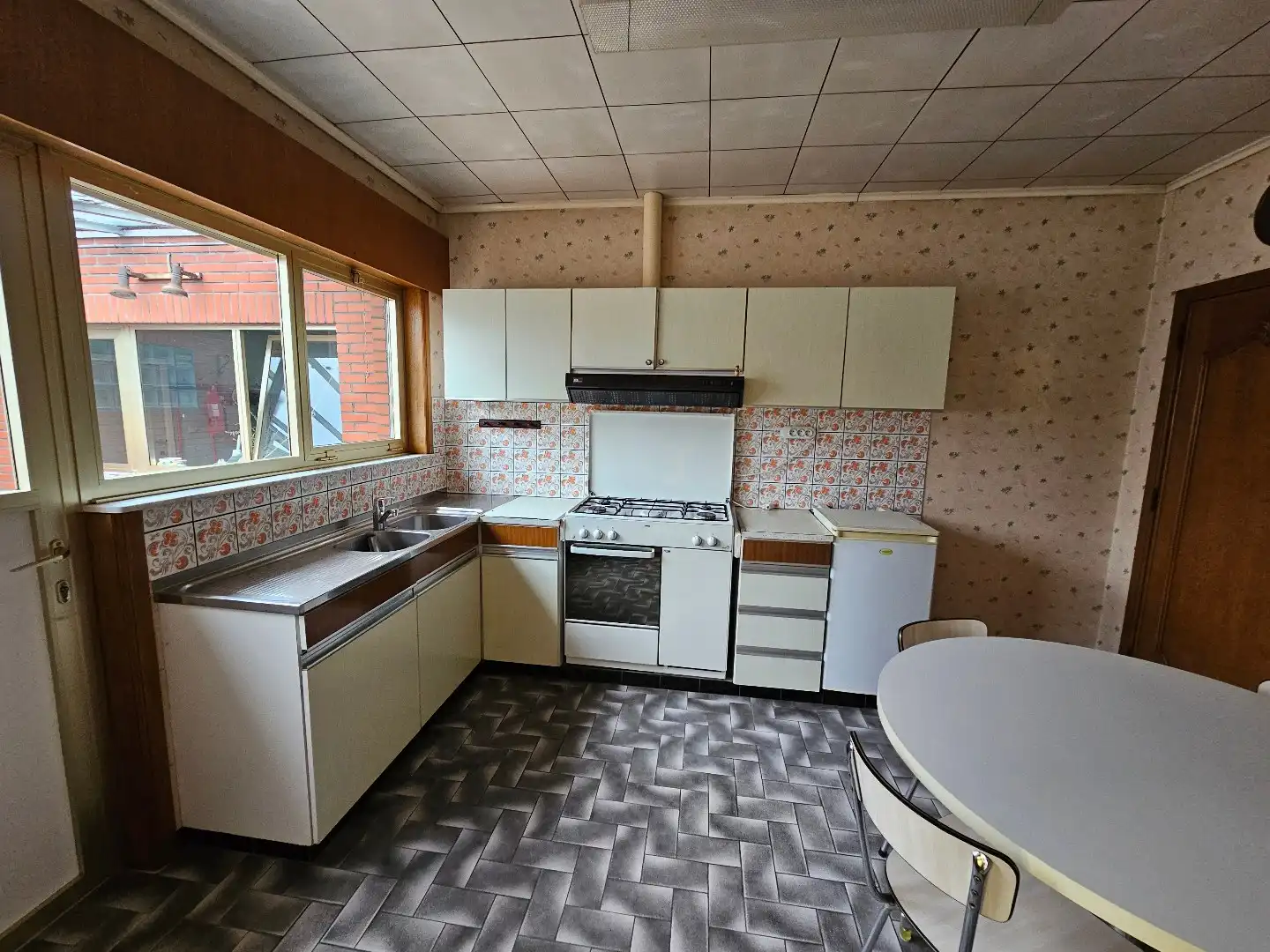 Vrijstaande laagbouwwoning op ruim perceel  foto 6