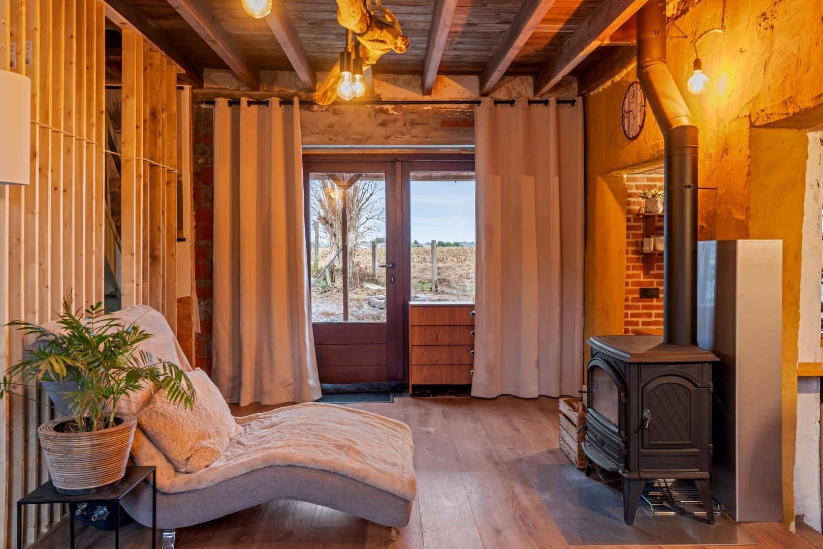 Landelijke alleenstaande woning met veel potentieel in Klerken foto 7