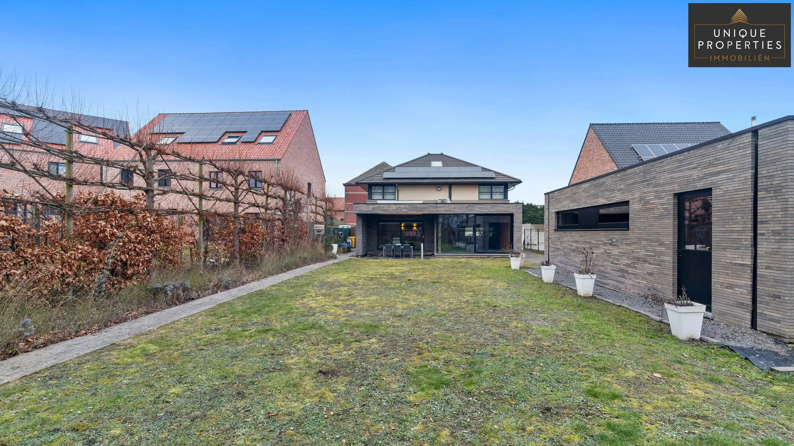 Villa te koop foto 37