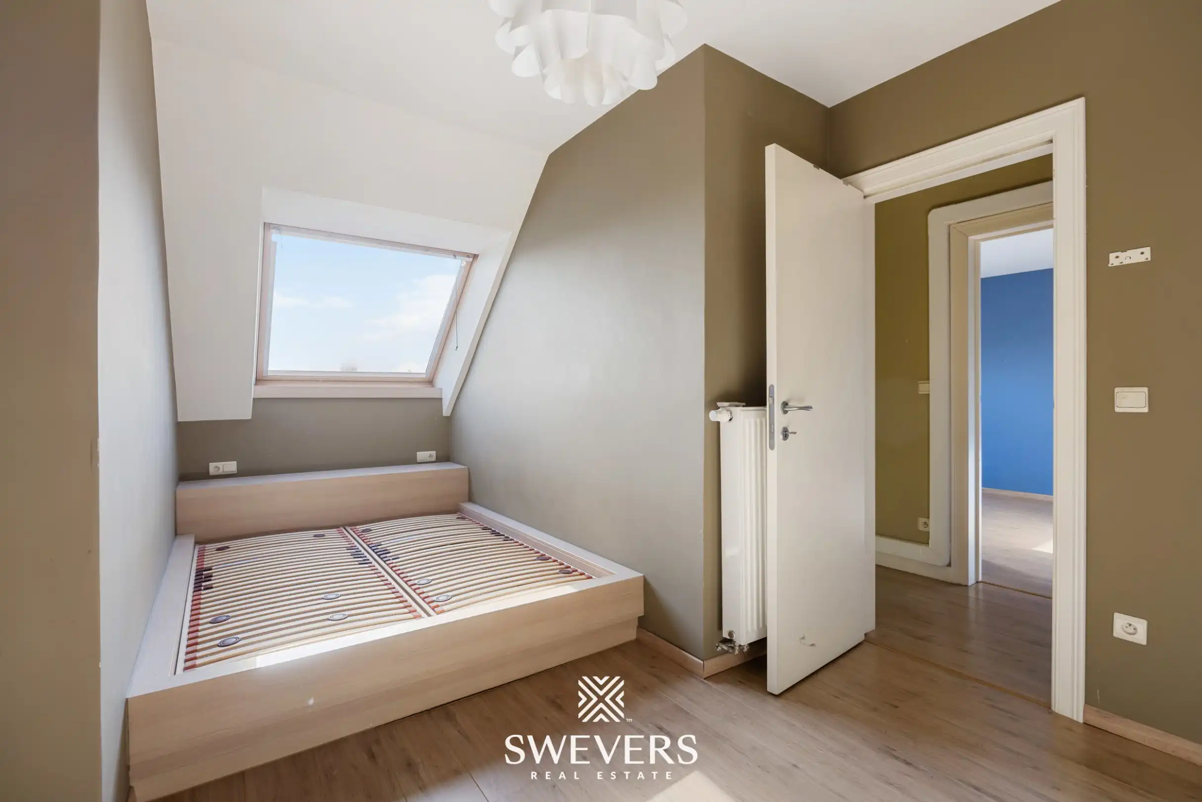 Karaktervol herenhuis met 6 slaapkamers, 2 badkamers en tuintje in Mol foto 24