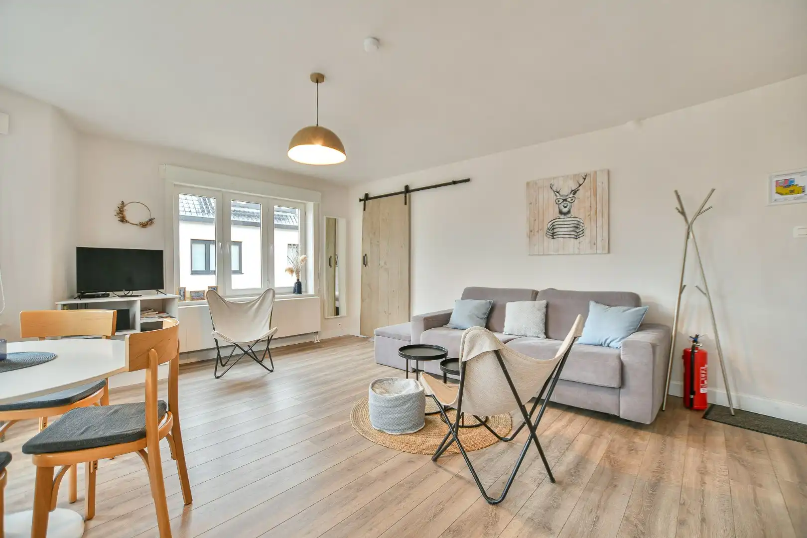 Lichtrijk éénslaapkamerappartement nabij centrum en bos in De Haan foto 8