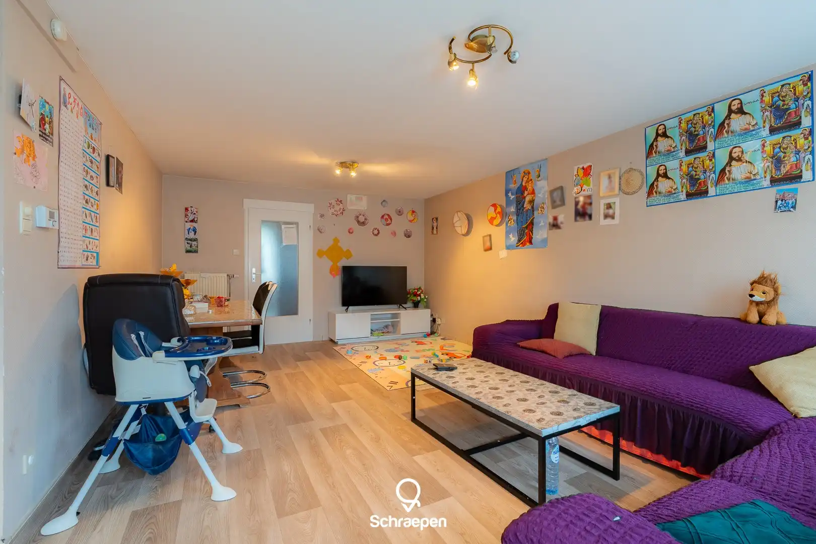 Lichtrijk gelijkvloers appartement met garagebox en privétuintje nabij Zonhoven-centrum! foto 6