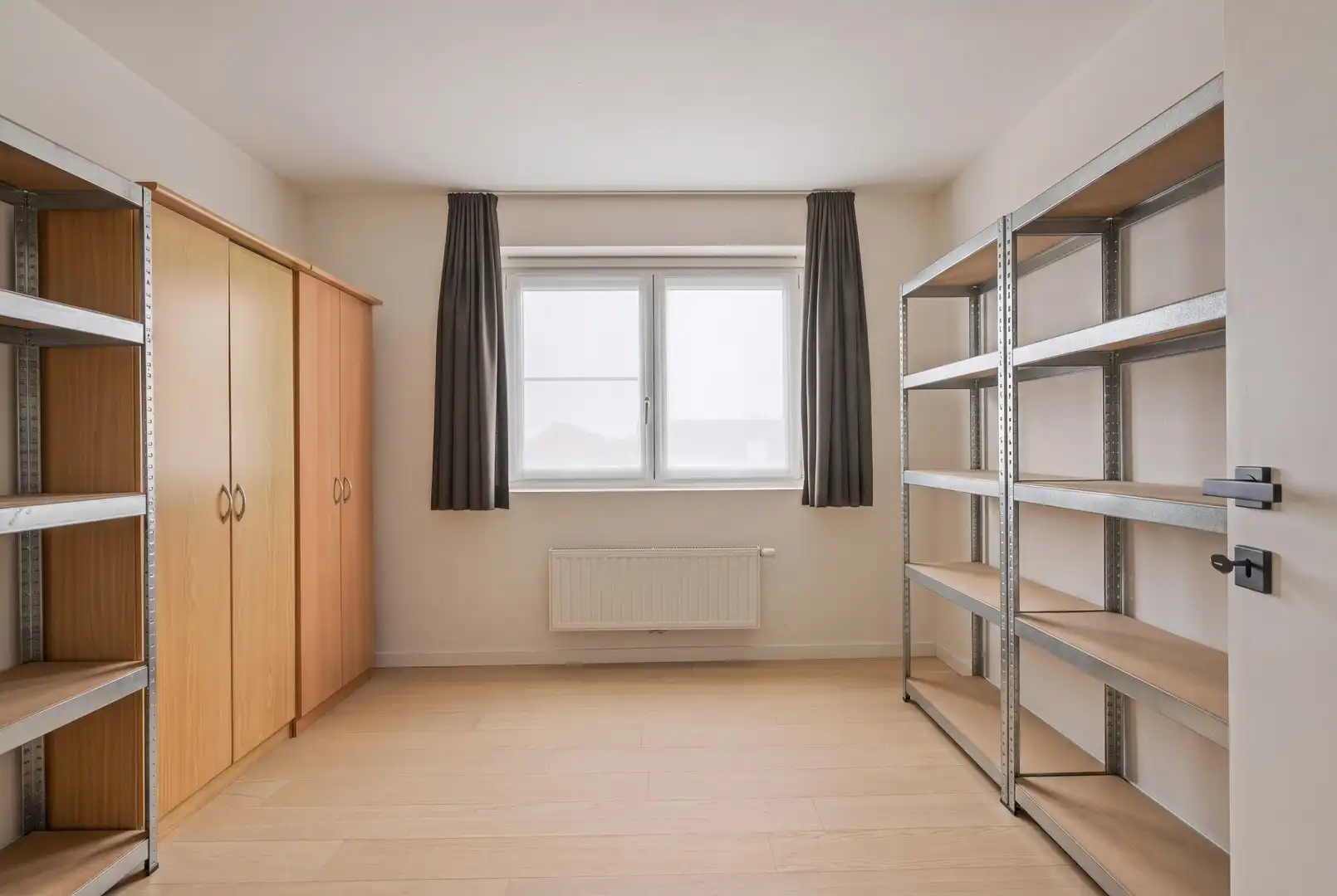 Recente, perfect afgewerkte villa met 4 slaapkamers te Roeselare foto 22
