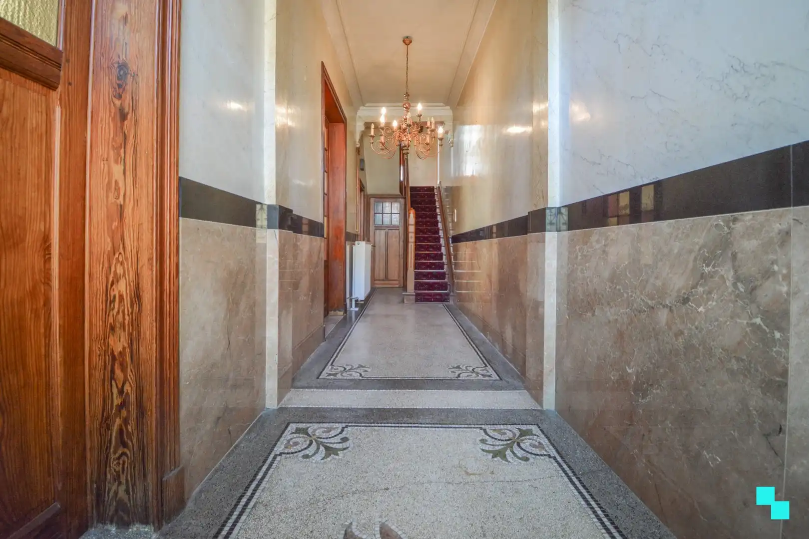 Aantrekkelijke halfopen bebouwing te Staden foto 3