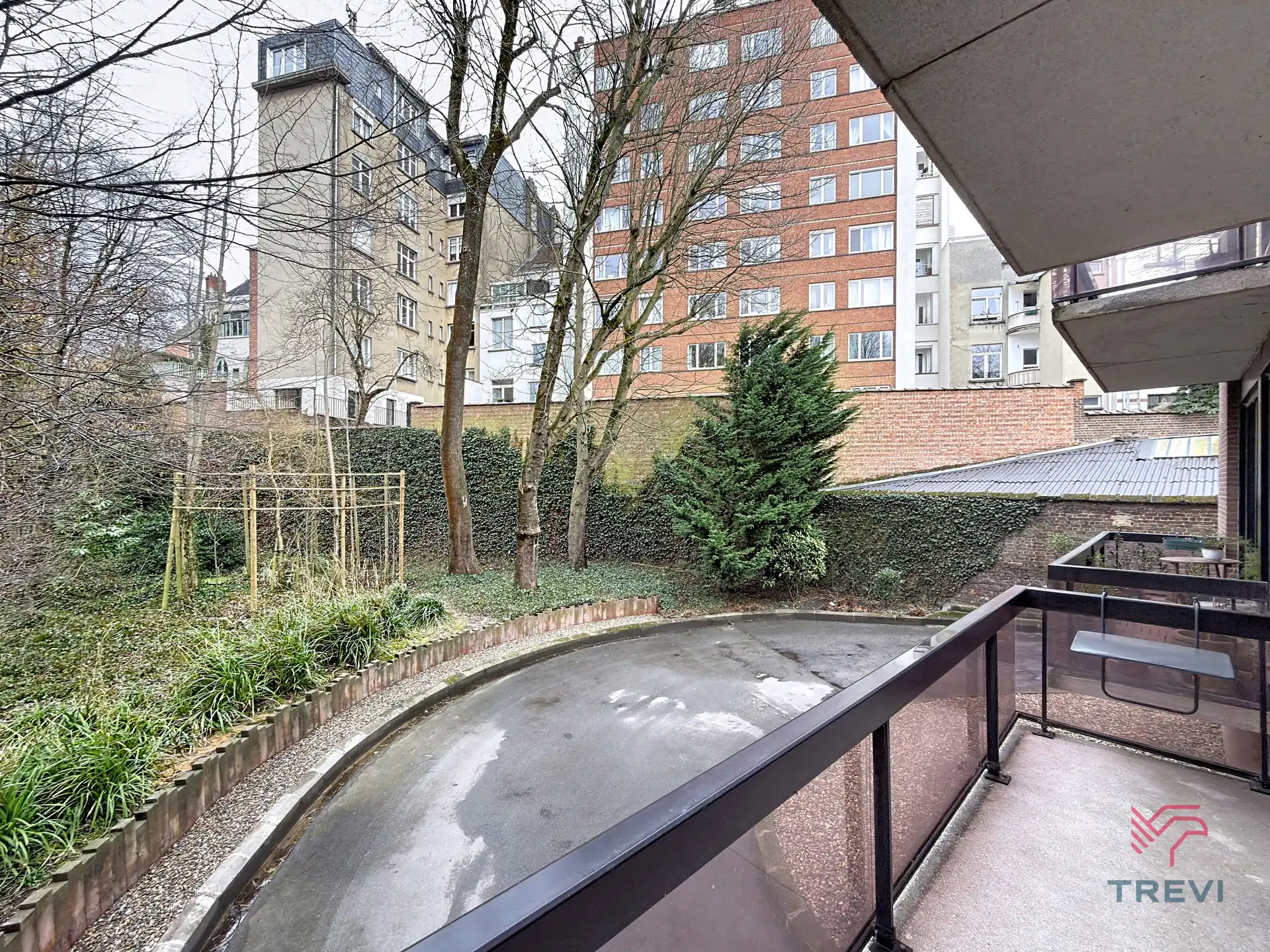 Appartement te huur foto 15