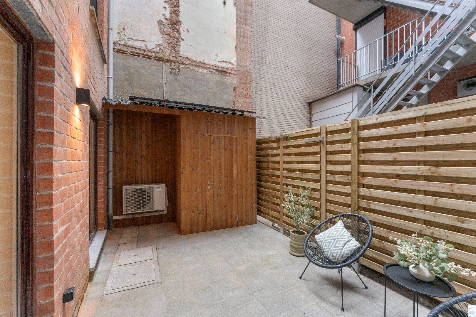 Instapklaar appartement - achterkant Zeedijk foto 10