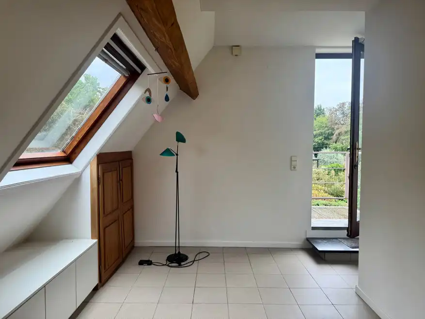 PRACHTIG IN HET GROEN GELEGEN APPARTEMENT TE ASSENT! foto 4