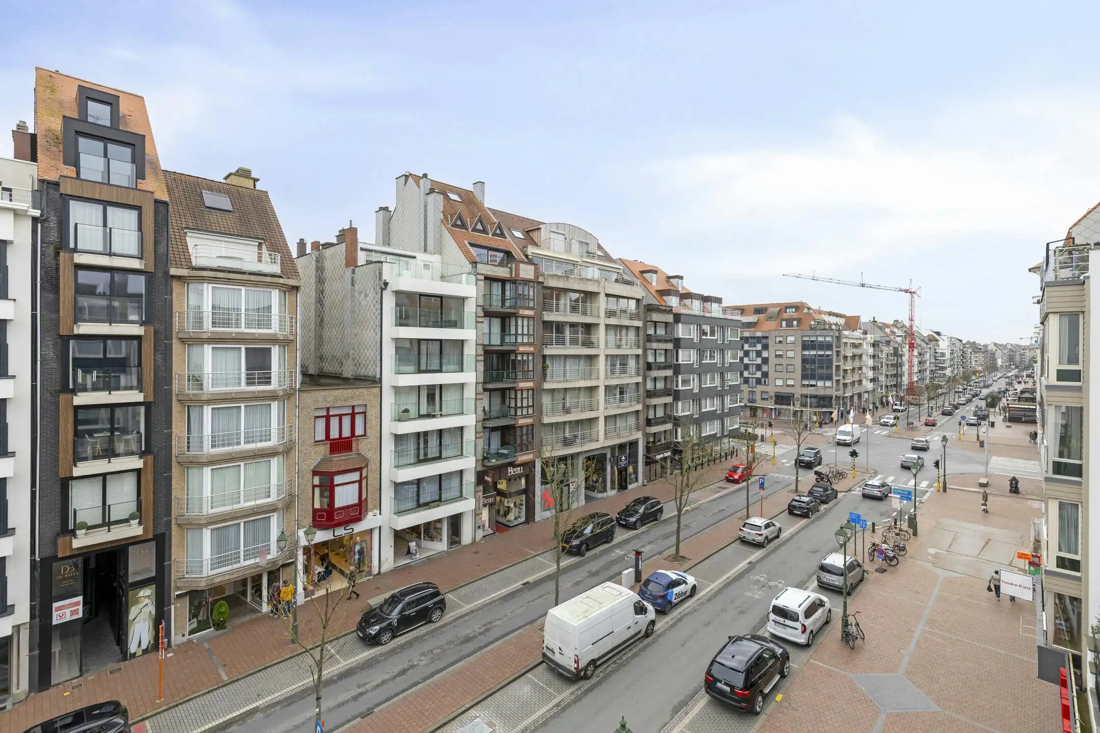 Appartement met 2 slaapkamers te koop in Knokke centrum foto 14