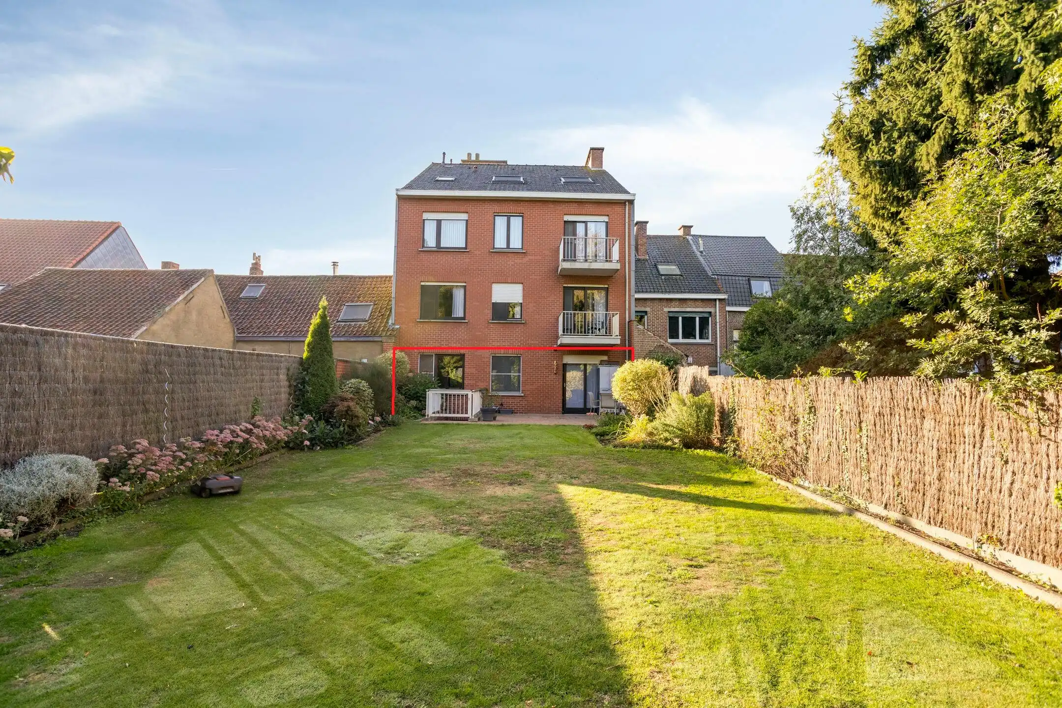 Vernieuwd 3 slaapkamer appartement met tuin in Bissegem! foto 20