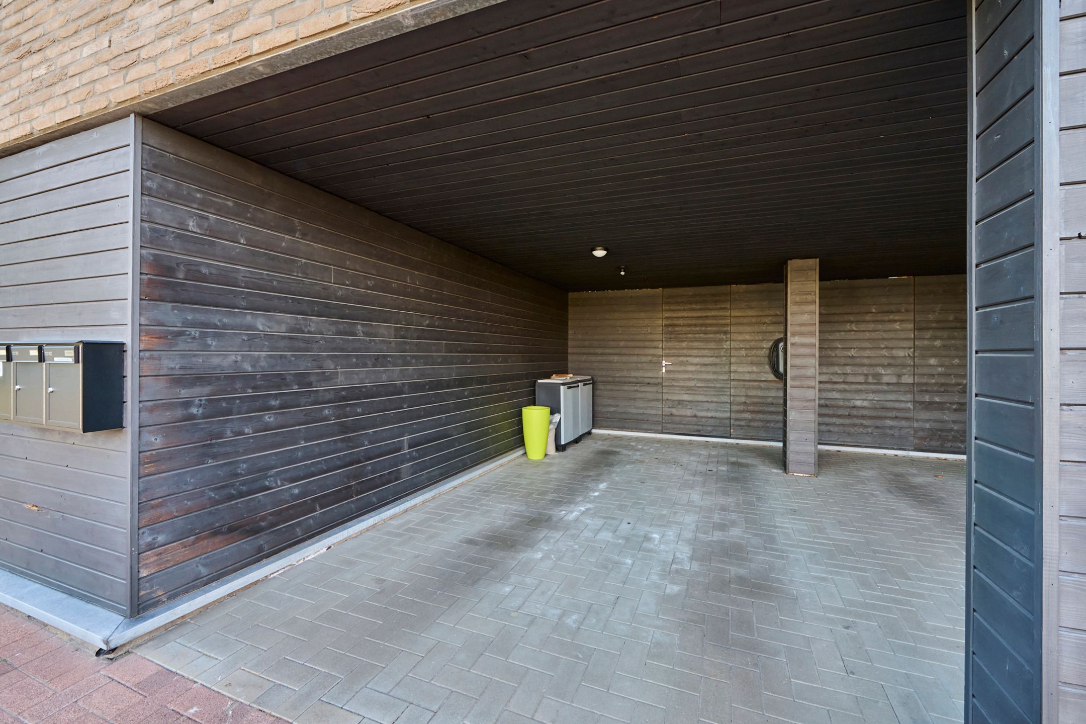 Stijlvol duplex appartement met hoogwaardige afwerking foto 13