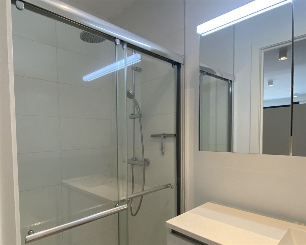 Recent appartement in het centrum van Brasschaat foto 7