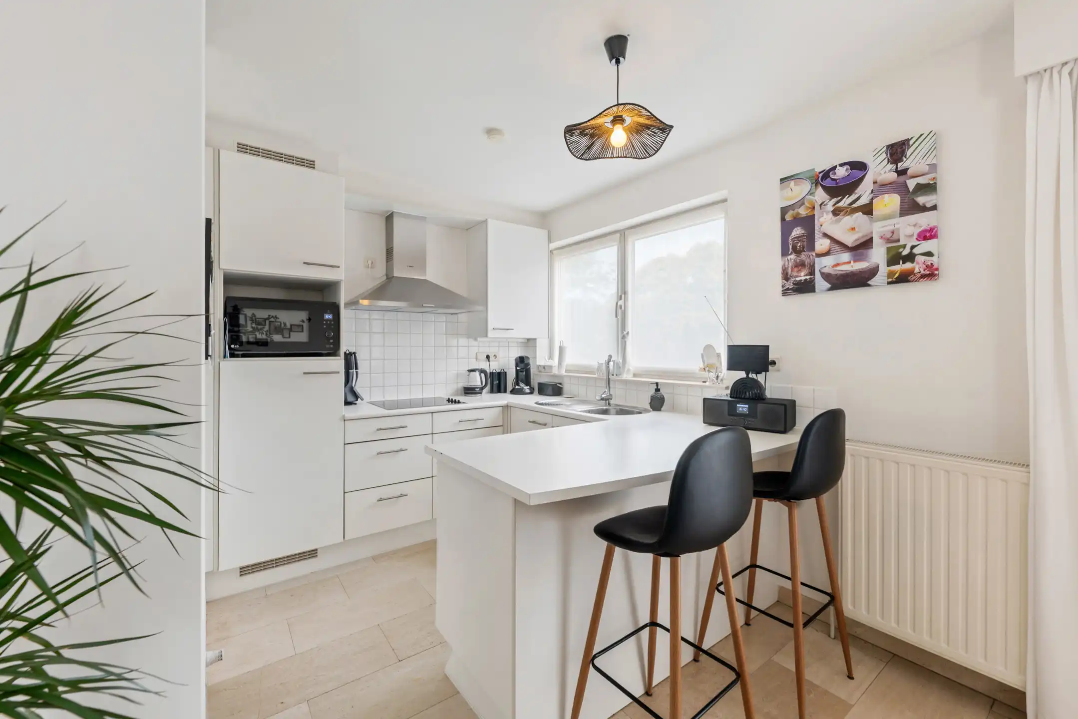 Centrale residentie met handelsruimte te Bilzen foto 18
