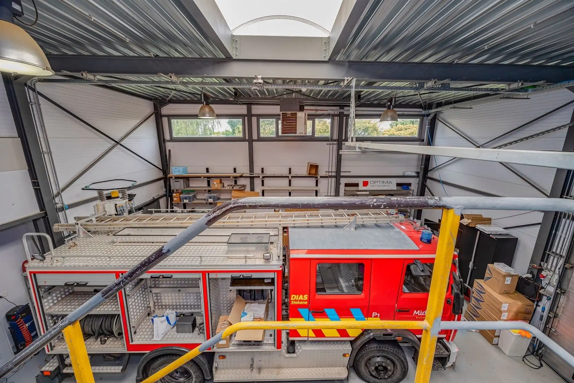 Vrijstaand KMO / kantoorgebouw van ca 405 m² op 1.200 m² foto 10