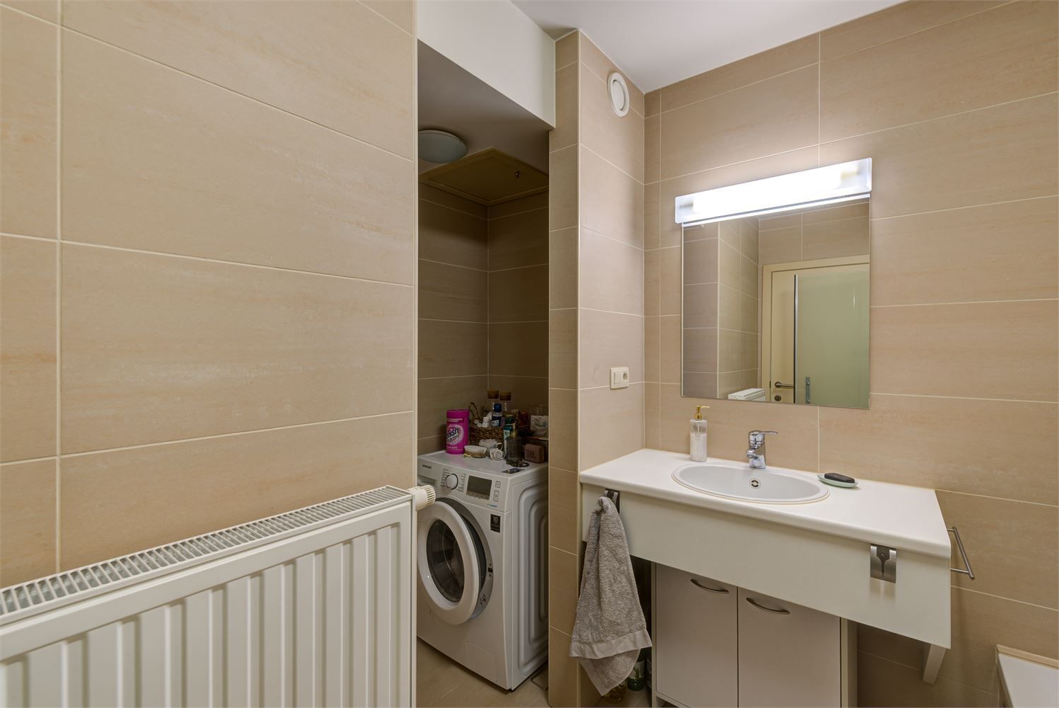 DUPLEXAPPARTEMENT MET 2 SLAAPKAMERS IN HET CENTRUM VAN BILZEN foto 12
