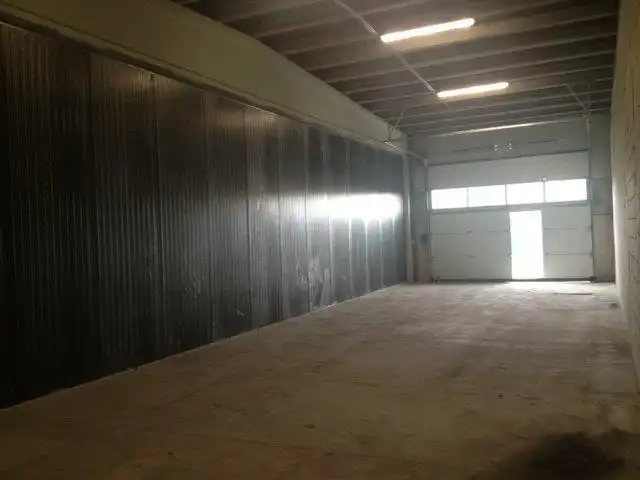 Loods te huur in IEPER foto 5
