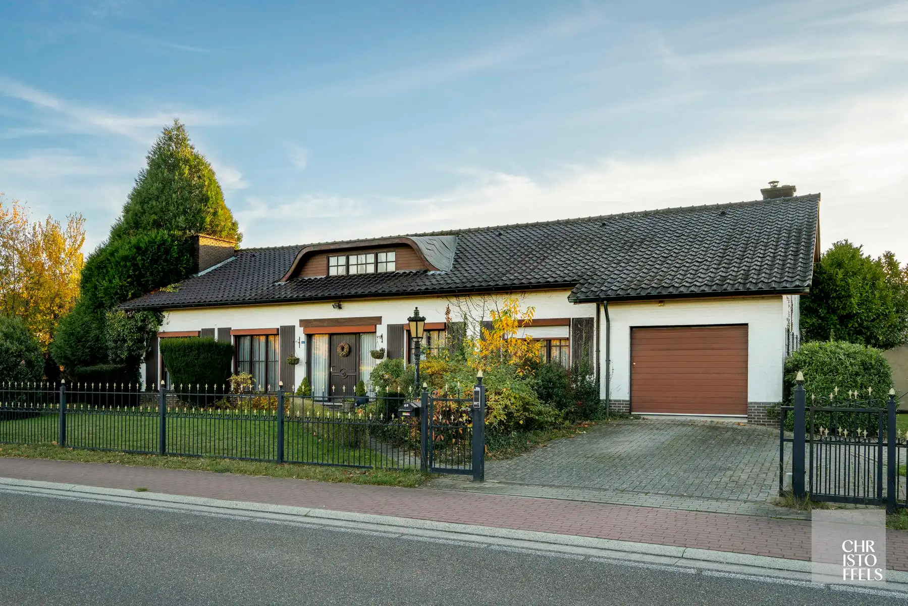 Op te frissen laagbouwvilla op een perceel van 1.257m² in het groen!  foto 21