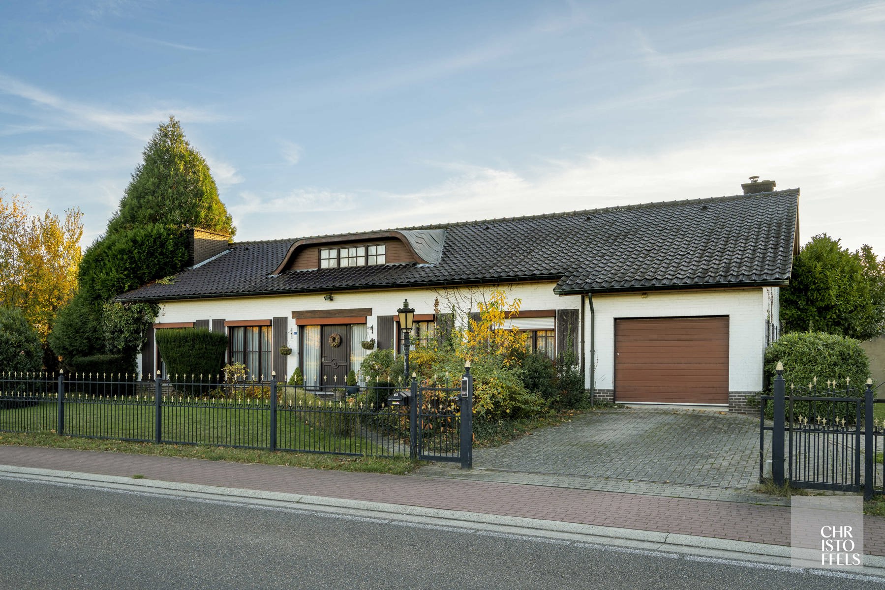 Op te frissen laagbouwvilla op een perceel van 1.257m² in het groen!  foto 21