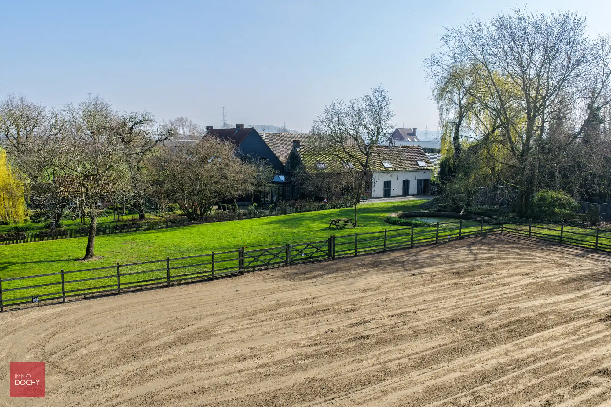 Zeer goed onderhouden gerestaureerde hoeve foto 5