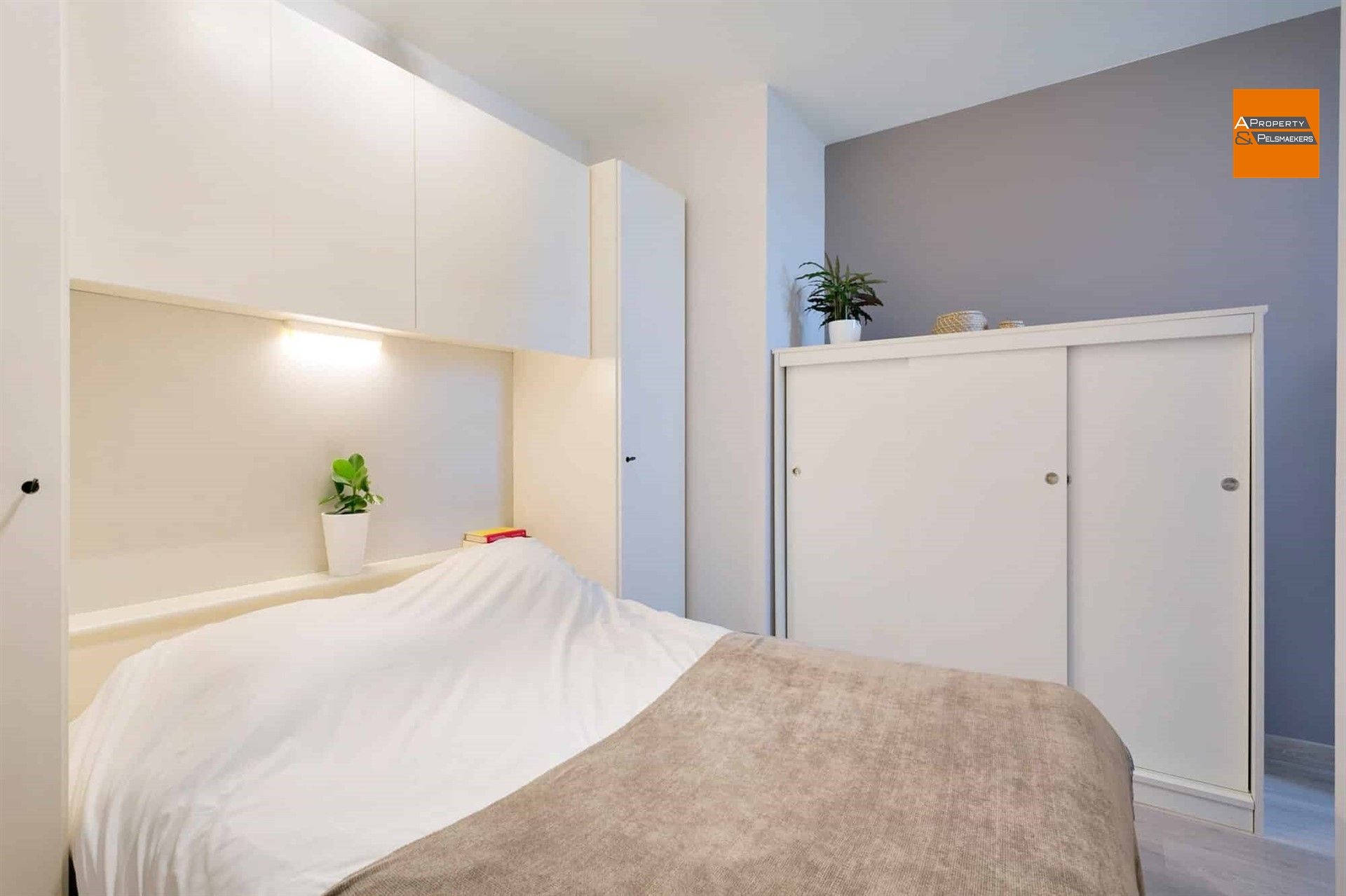  Appartement op het gelijkvloers met terras foto 6