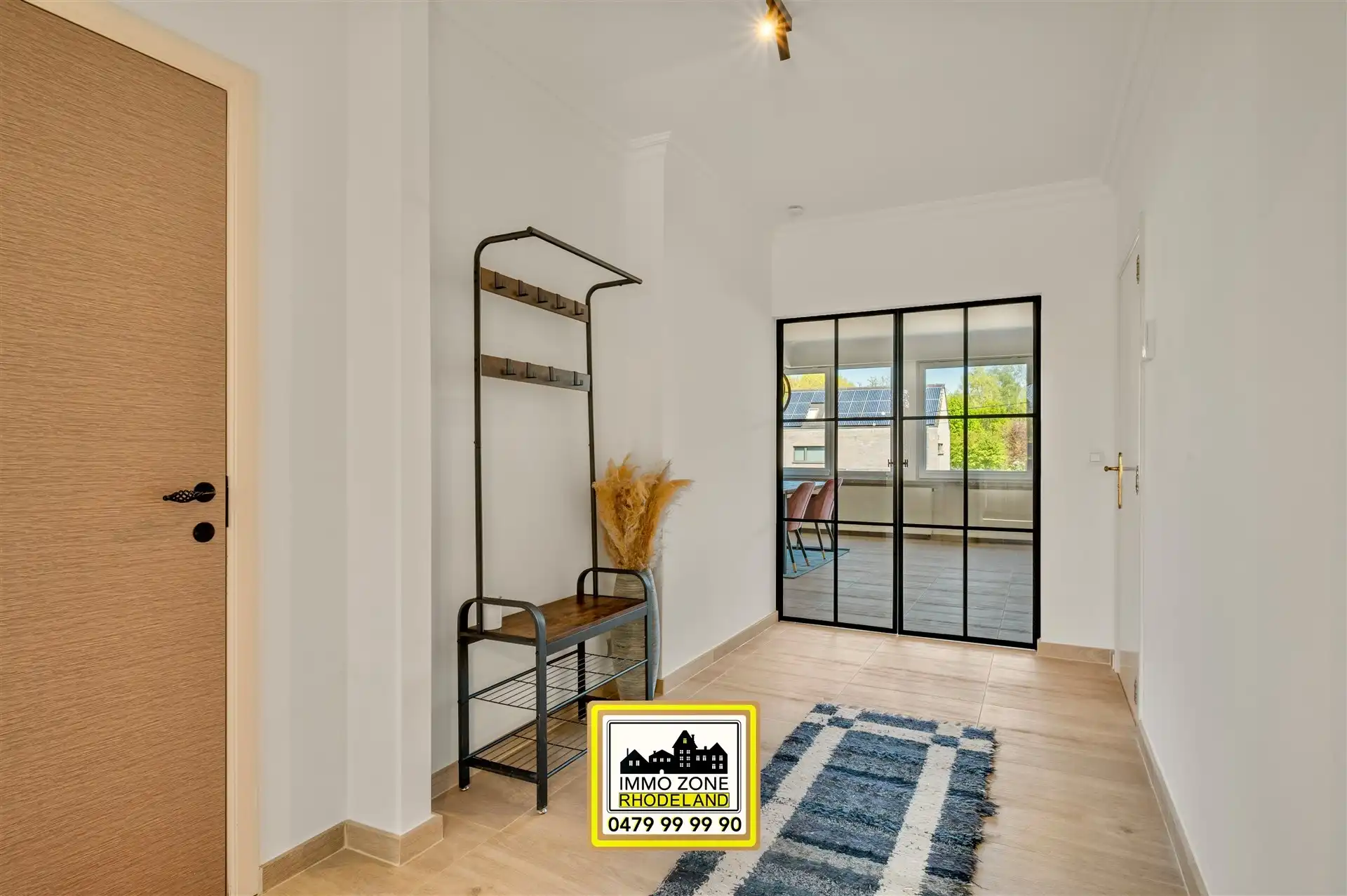 Subliem appartement met 2 slpks, terras en garage foto 2