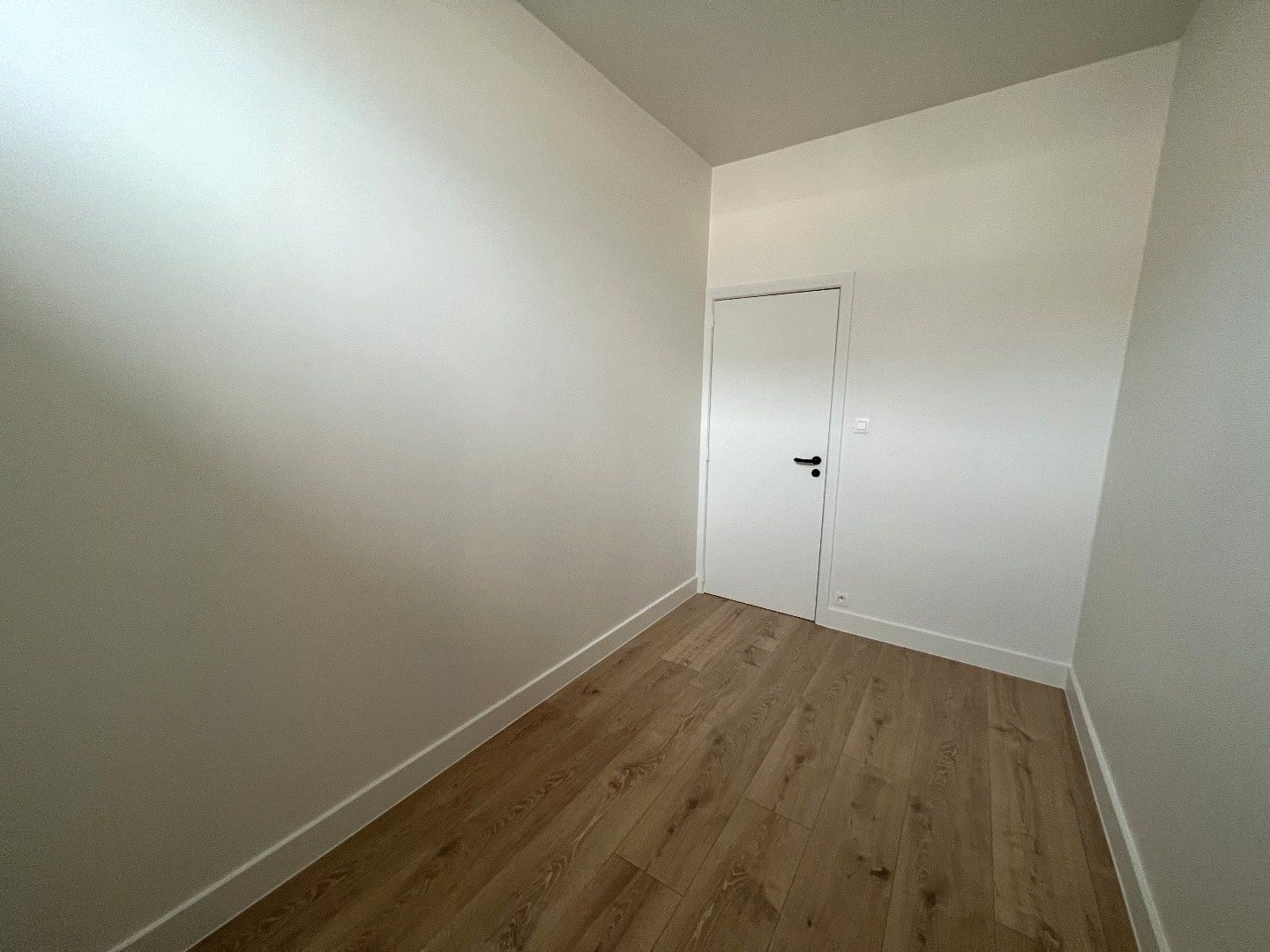 GEZELLIG APPARTEMENT MET APARTE SLAAPKAMER EN TERRAS VLAKBIJ STATION foto 10