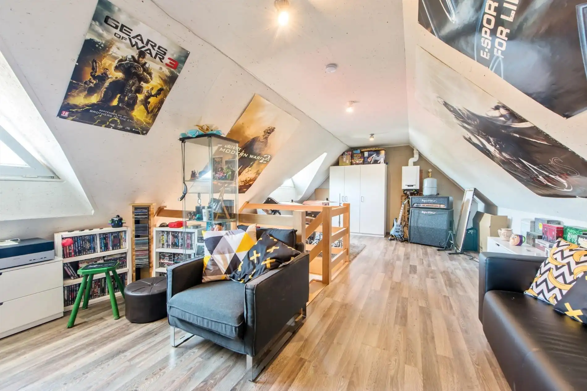 Rustig gelegen, verrassend ruime woning met 3 slaapkamers foto 15