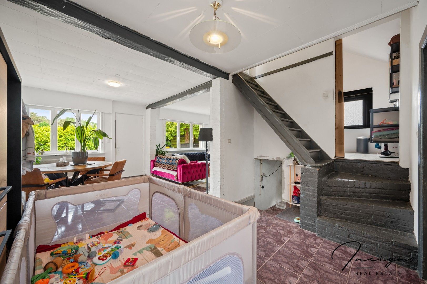 Charmante woning in een groene en rustige woonomgeving foto 5
